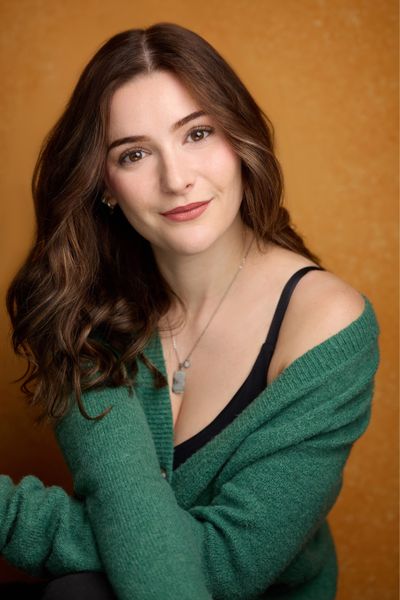 Jessica Hunt, musical theatre performer represented by CCM