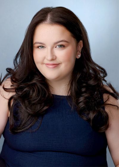 Annalise Hanlon, musical theatre performer represented by CCM